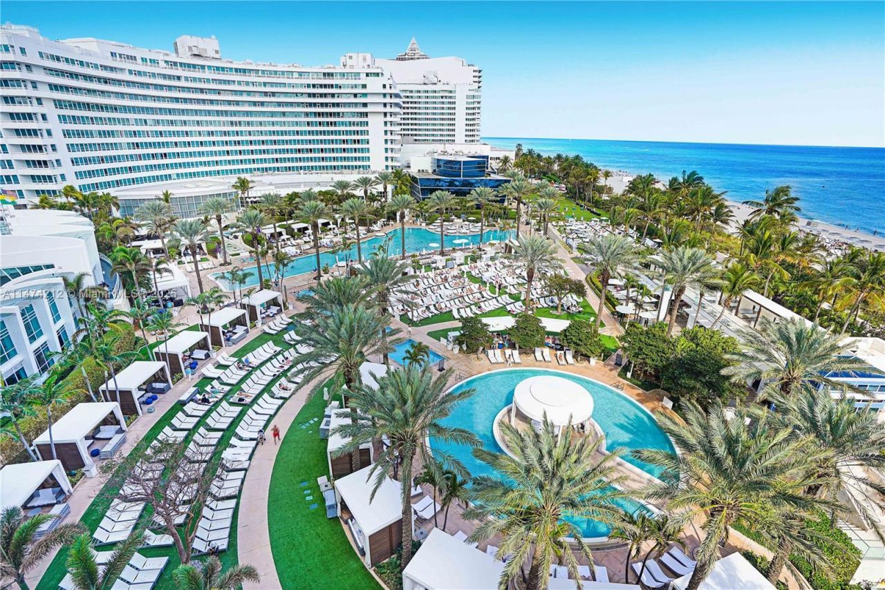 4391 Collins Ave, Unit 709, Miami Beach, FL 33140 Photo