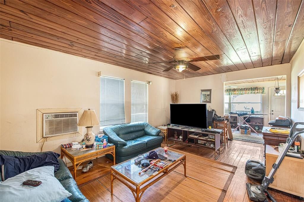 331 Lewis Road, Lithia, FL 33547 Photo