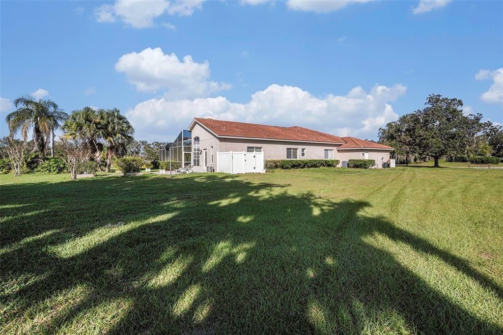 331 Lewis Road, Lithia, FL 33547 Photo