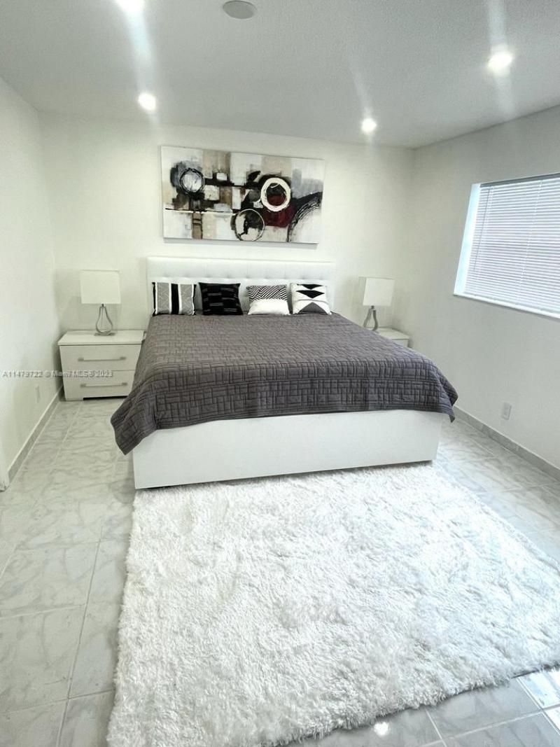 5051 W Oakland Park Blvd, Unit 204, Lauderdale Lakes, FL 33313 Photo