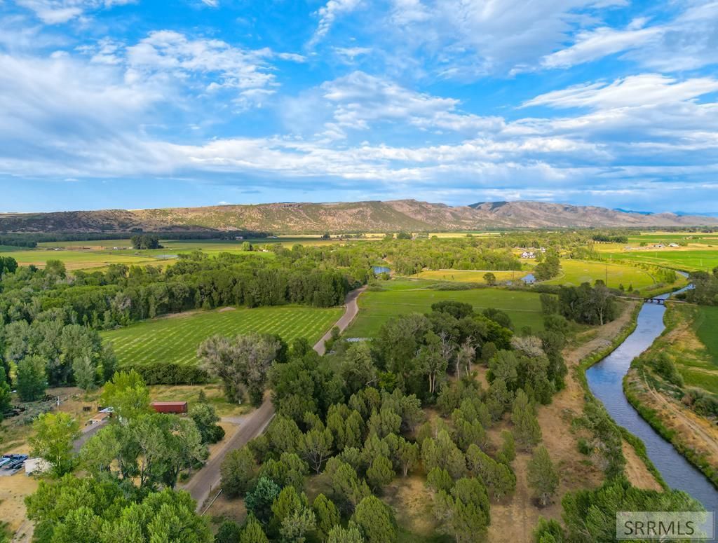 L3b1 4700 E, Rigby, ID 83442 Main Photo