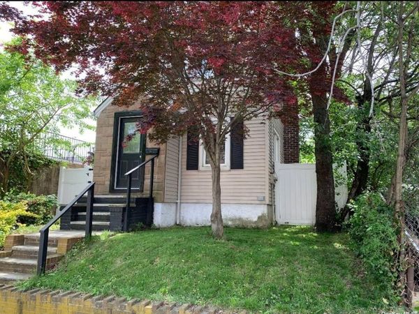 76-22 57th Road, Middle Village, NY 11379