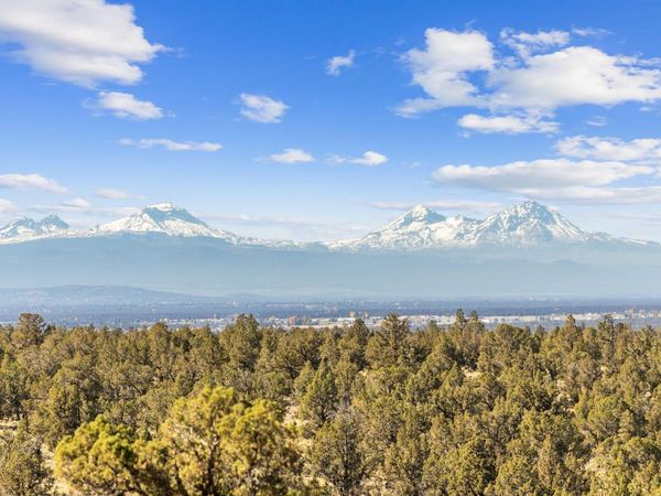 1382 SE Sycamore Lane, Prineville, OR 97754