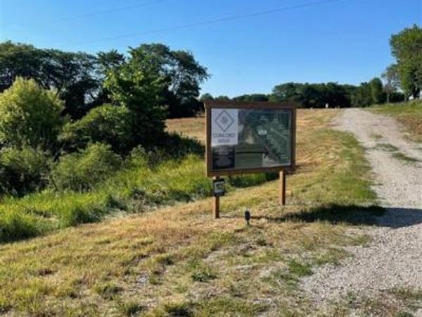 4001 Concord Lane, Wapello, IA 52653