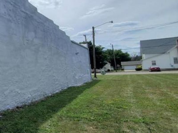 106 S Main Street, Lenox, IA 50851