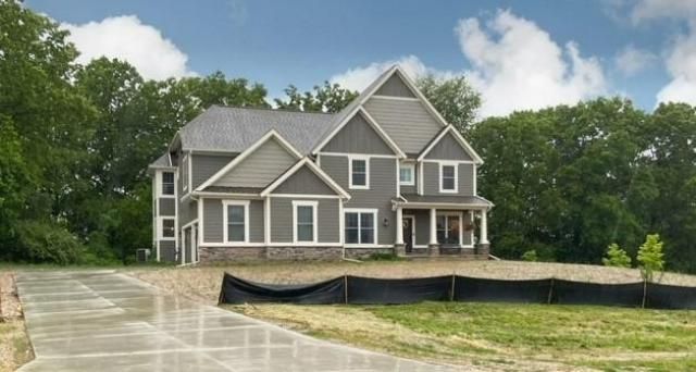 7085 Suncrest Drive, Saline, MI 48176 Main Photo