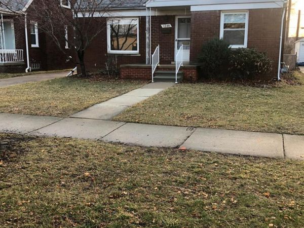 1246 15th, Wyandotte, MI 48192