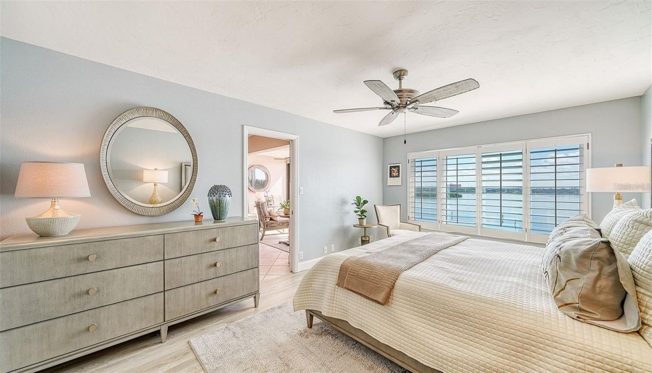 8911 Midnight Pass Road, Unit 514, Sarasota, FL 34242 Photo