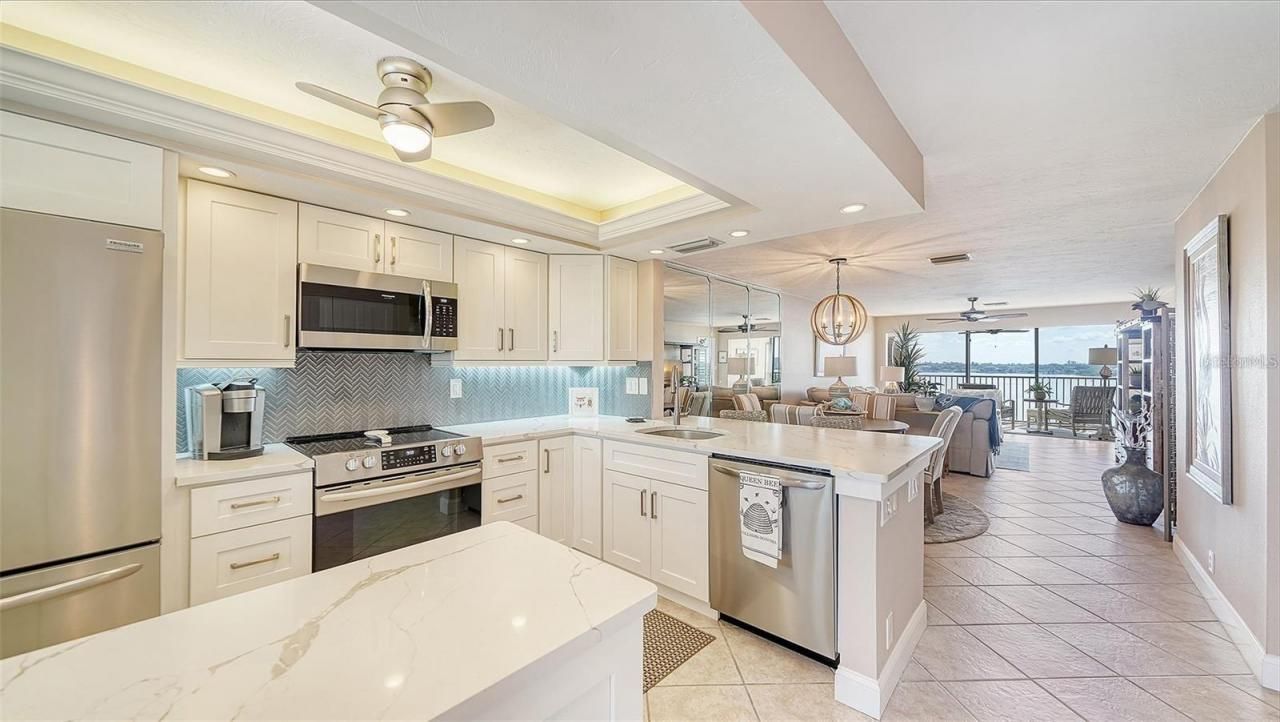 8911 Midnight Pass Road, Unit 514, Sarasota, FL 34242 Photo