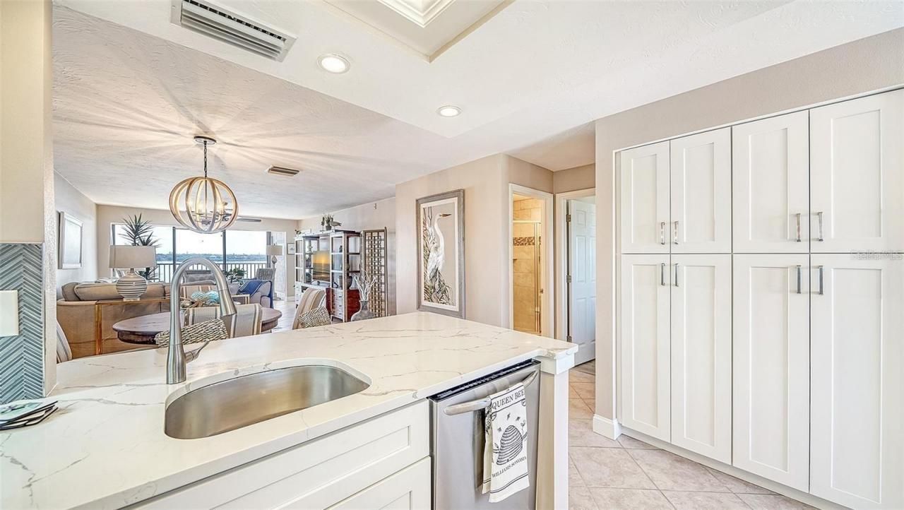 8911 Midnight Pass Road, Unit 514, Sarasota, FL 34242 Photo