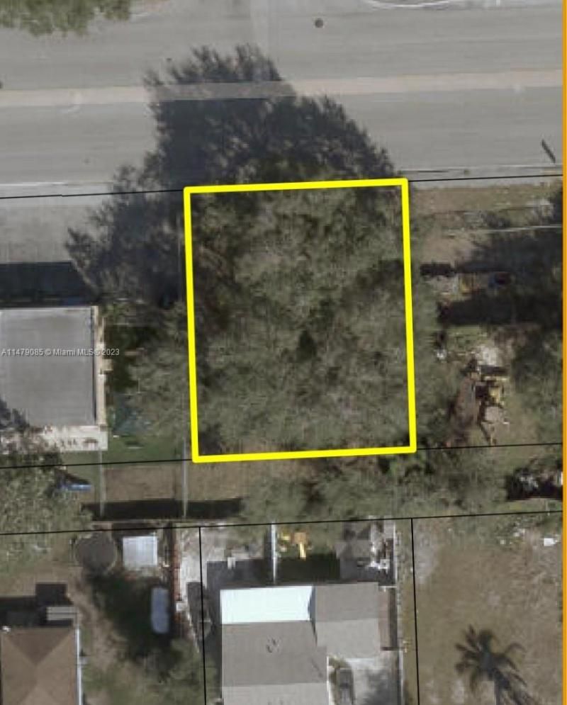 1878 NW 95th St, Miami, FL 33147 Photo