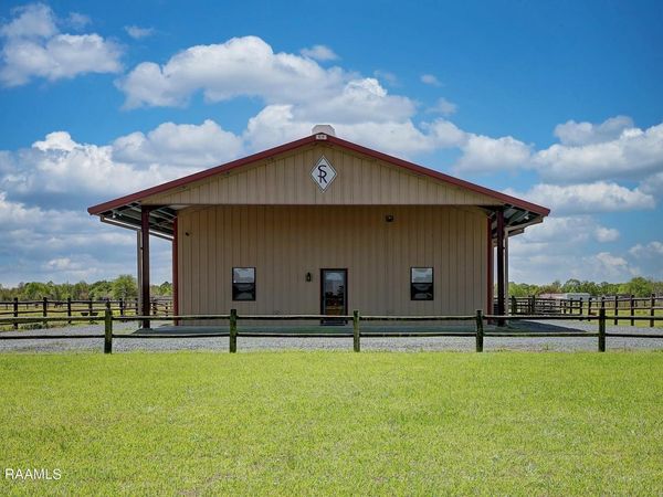 1238 Montgomery Road, Opelousas, LA 70570