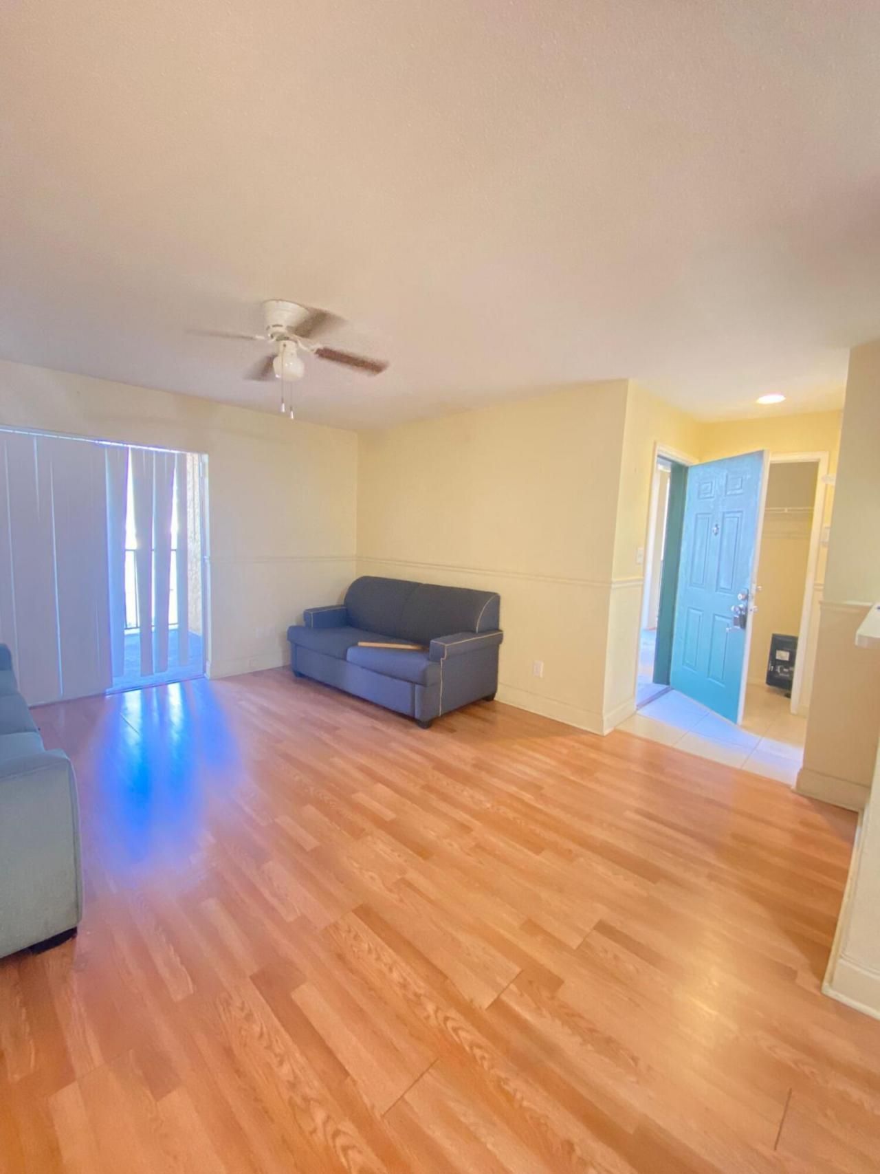 949 Riverside Drive, Unit 423, Coral Springs, FL 33071 Photo