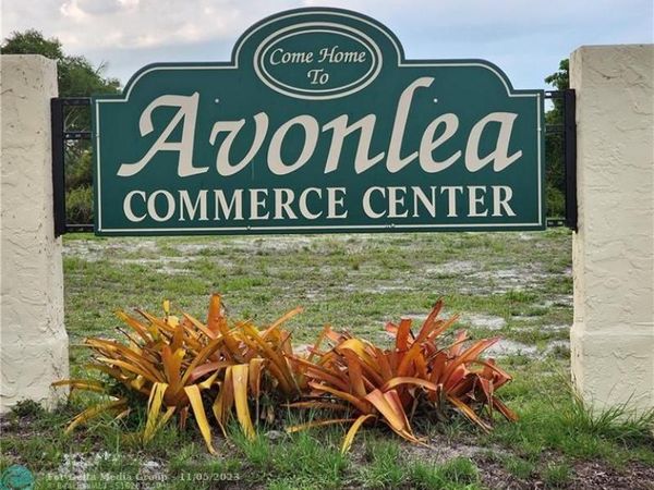 1521 NE Cardinal Ave, Stuart, FL 34994