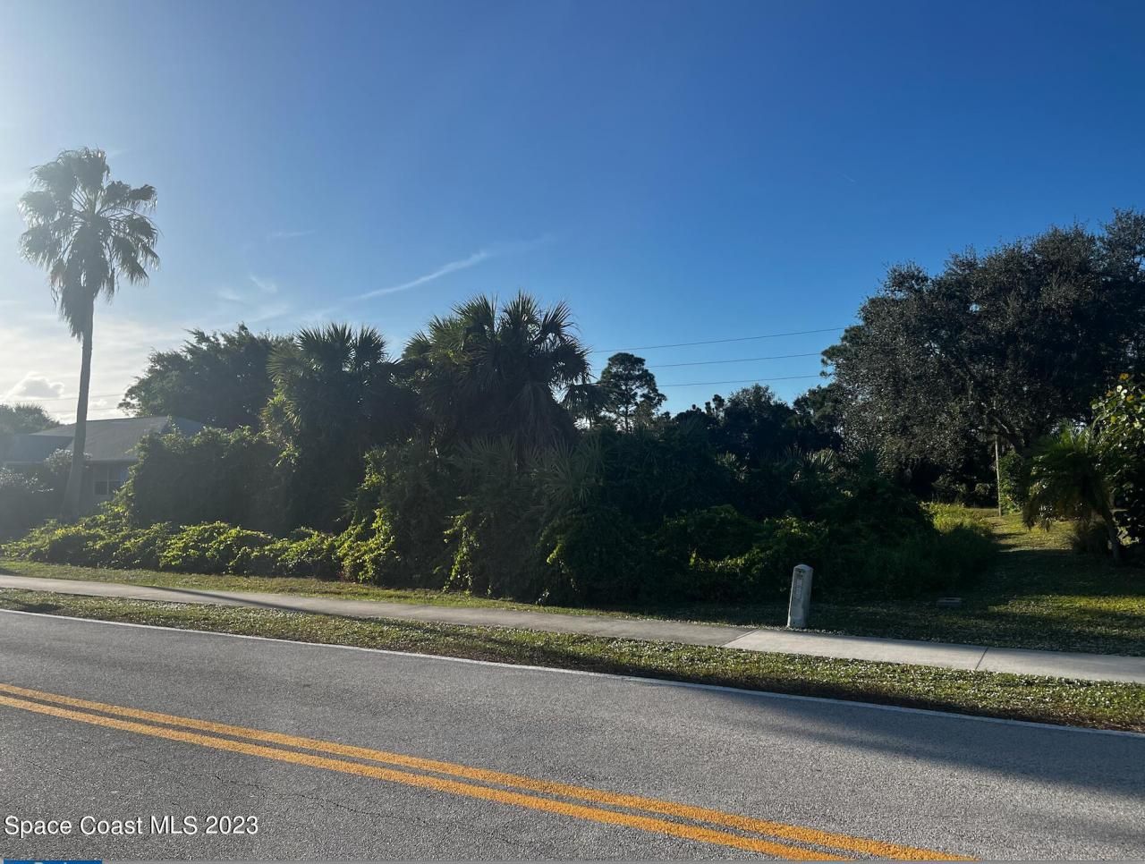 144 Main Street, Sebastian, FL 32958 Photo