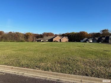 LOT 72 DOGWOOD Lane, Pekin, IL 61554