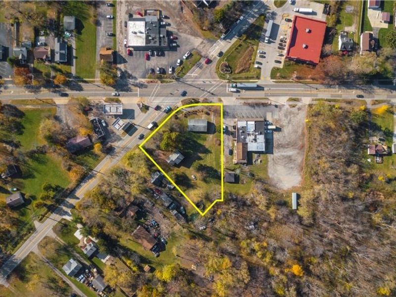 26004 Pettibone Road, Oakwood Village, OH 44146 Photo 10