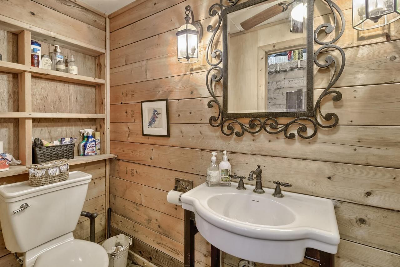 226 Cottage Walk Lane Photo 13