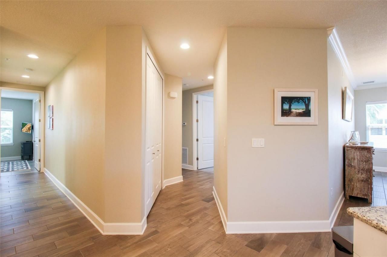 7710 34th Avenue W, Unit 101, Bradenton, FL 34209 Photo