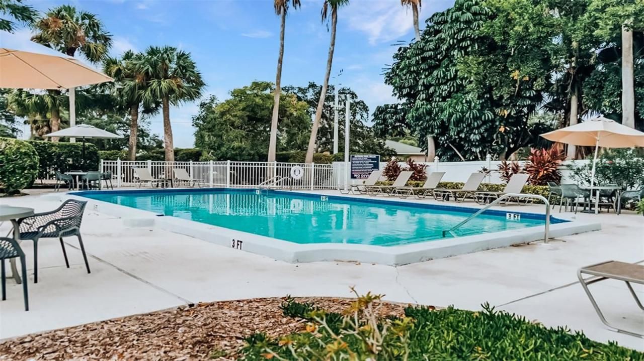 1226 Siesta Bayside Drive, Unit 1226-C, Sarasota, FL 34242 Photo