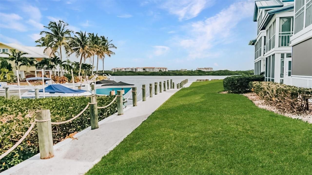 1226 Siesta Bayside Drive, Unit 1226-C, Sarasota, FL 34242 Photo