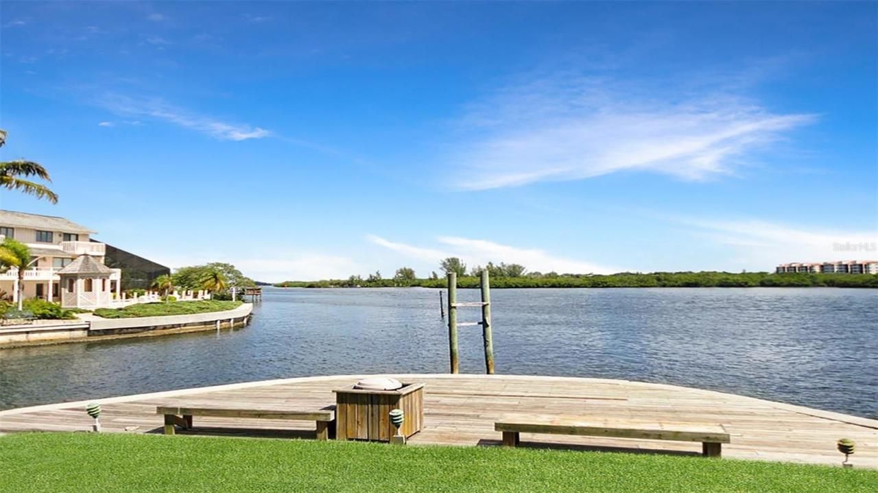 1269 Siesta Bayside Drive, Unit 1269-C, Sarasota, FL 34242 Photo