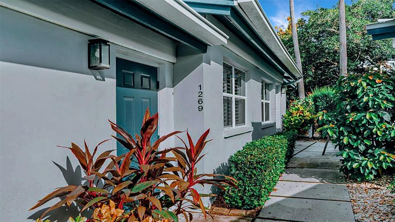 1269 Siesta Bayside Drive, Unit 1269-C, Sarasota, FL 34242 Photo