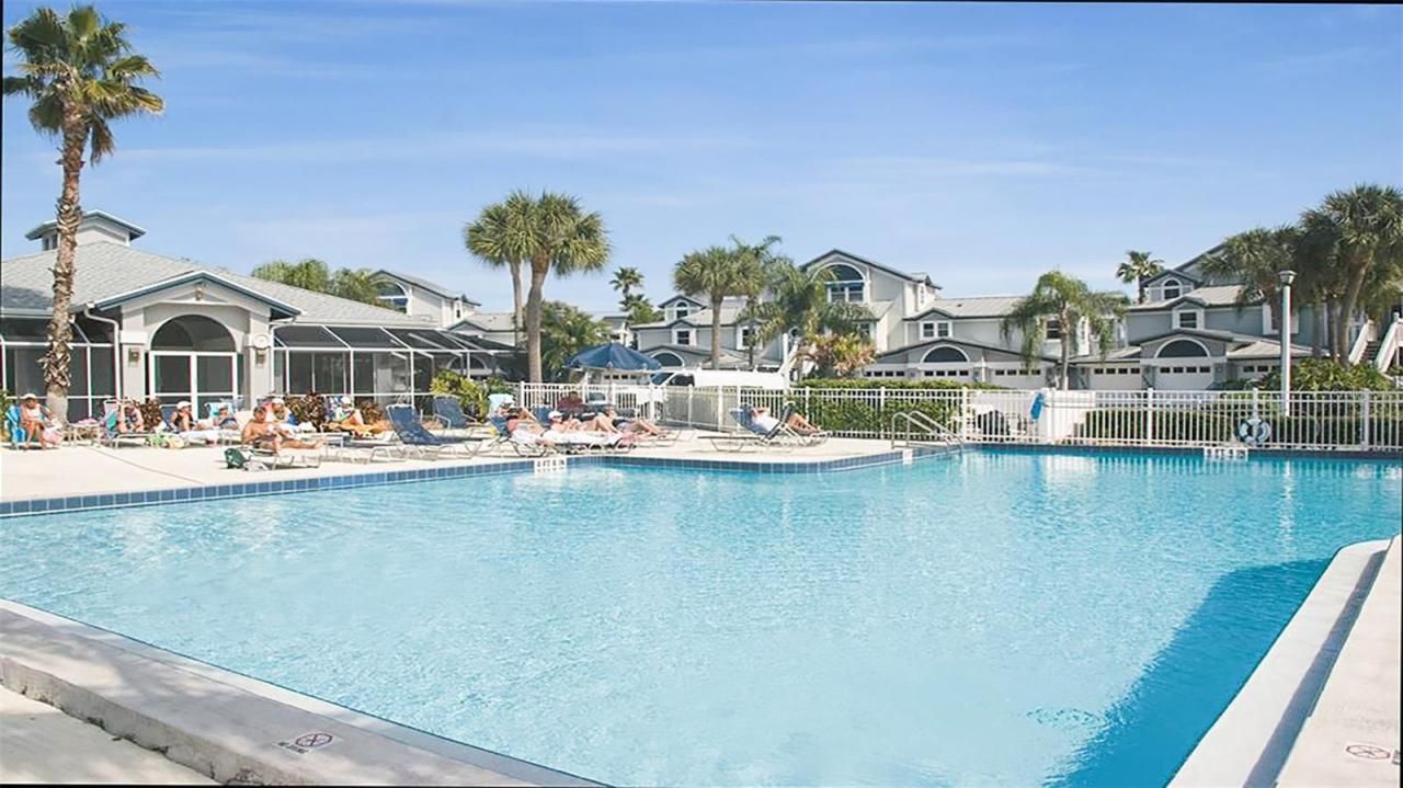 1360 Siesta Bayside Drive, Unit 1360-D, Sarasota, FL 34242 Photo