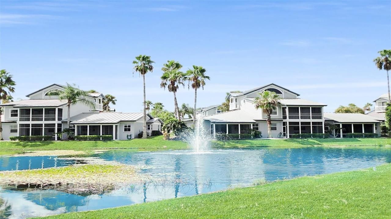 1360 Siesta Bayside Drive, Unit 1360-D, Sarasota, FL 34242 Photo