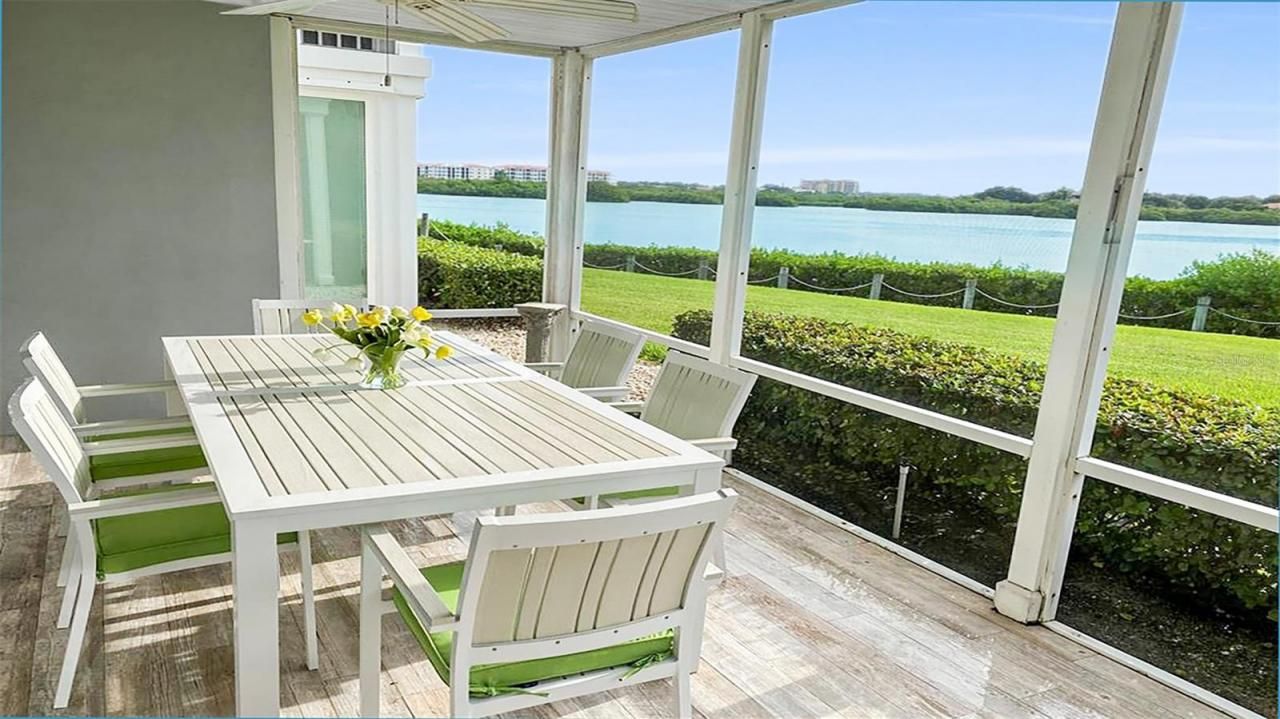 1360 Siesta Bayside Drive, Unit 1360-D, Sarasota, FL 34242 Photo