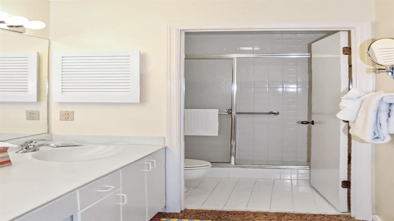 1241 Siesta Bayside Drive, Unit 1241-A, Sarasota, FL 34242 Photo