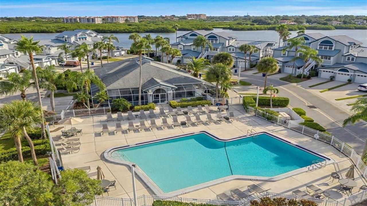 1241 Siesta Bayside Drive, Unit 1241-A, Sarasota, FL 34242 Photo