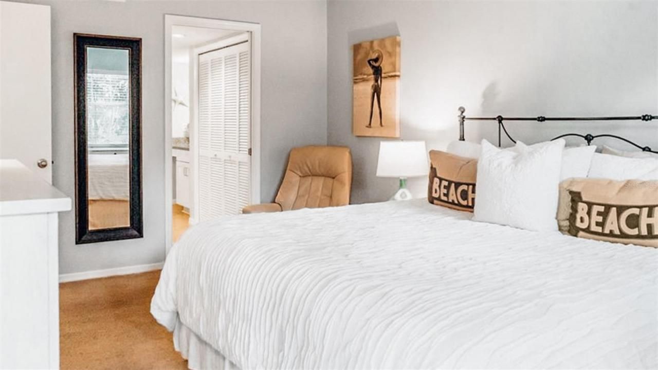 1272 Siesta Bayside Drive, Unit 1272-C, Sarasota, FL 34242 Photo