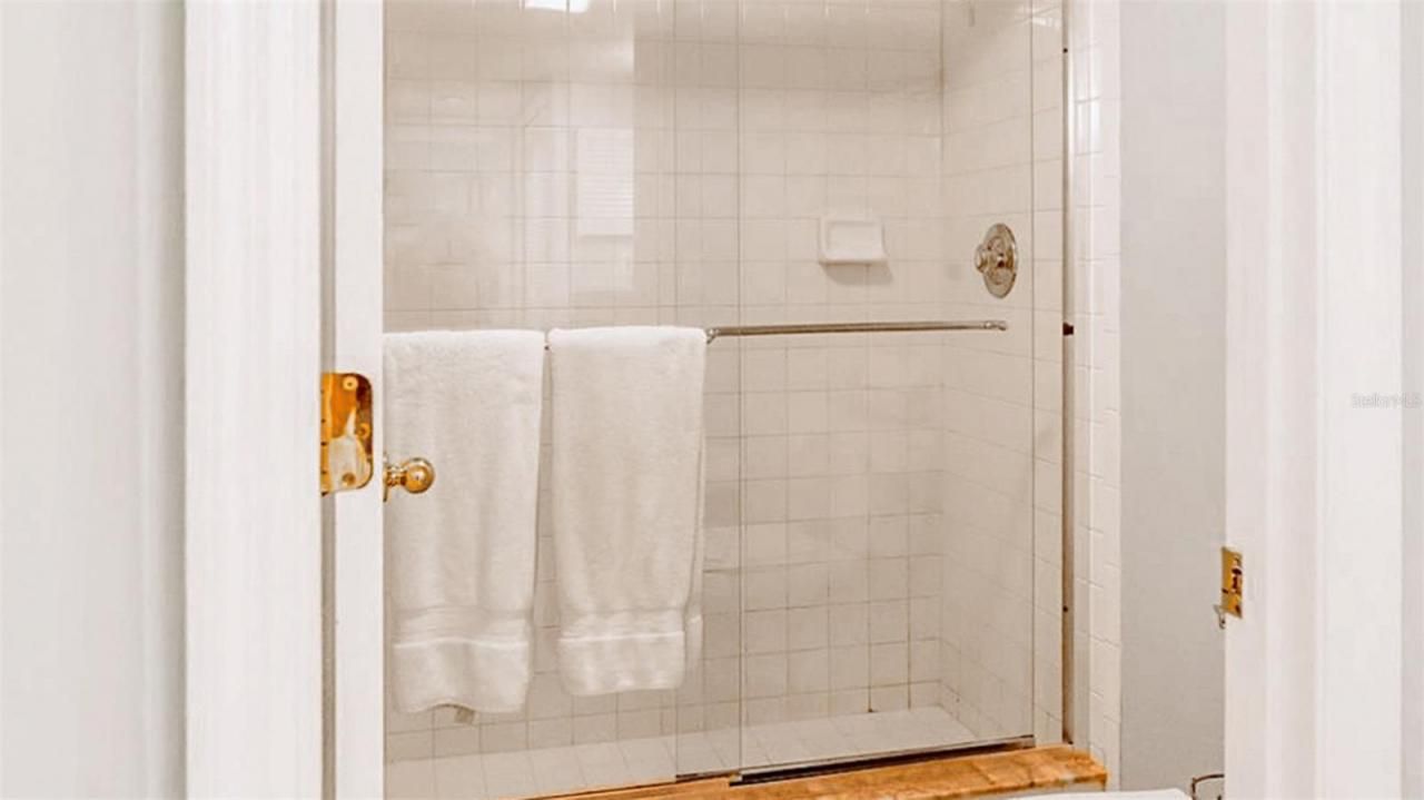 1272 Siesta Bayside Drive, Unit 1272-C, Sarasota, FL 34242 Photo