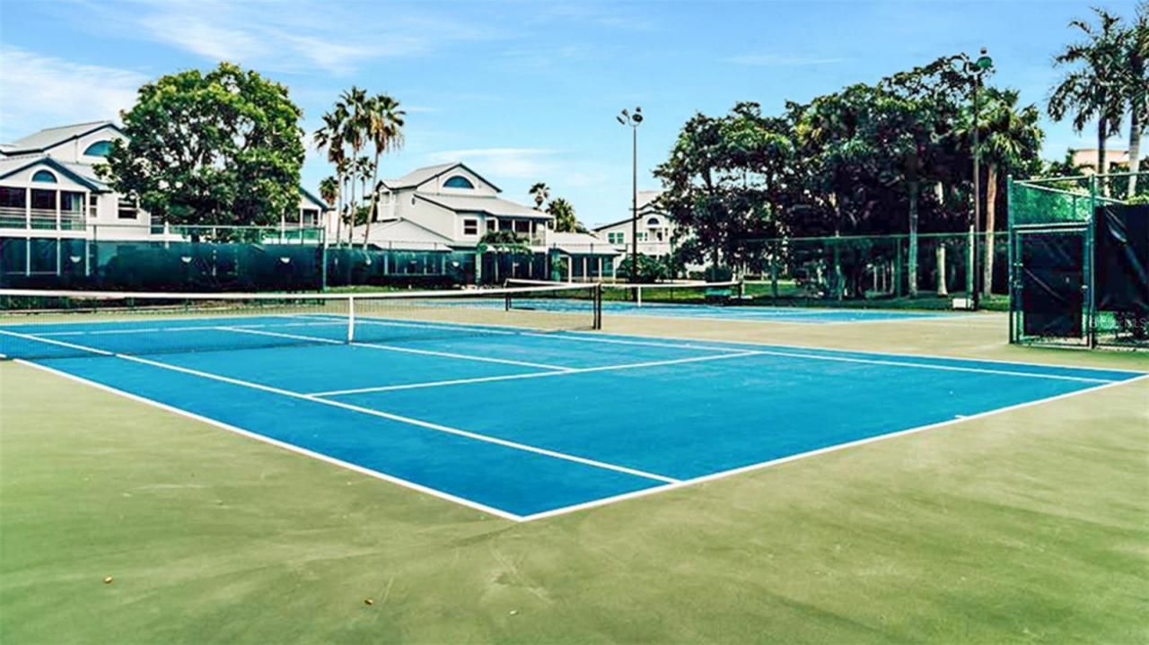 1272 Siesta Bayside Drive, Unit 1272-C, Sarasota, FL 34242 Photo