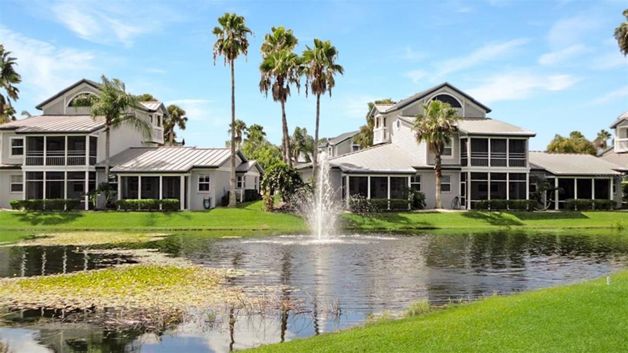 1272 Siesta Bayside Drive, Unit 1272-C, Sarasota, FL 34242 Photo