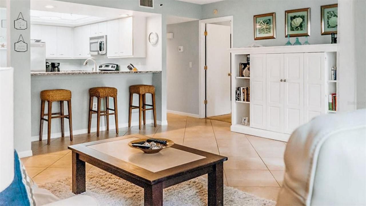 1272 Siesta Bayside Drive, Unit 1272-C, Sarasota, FL 34242 Photo