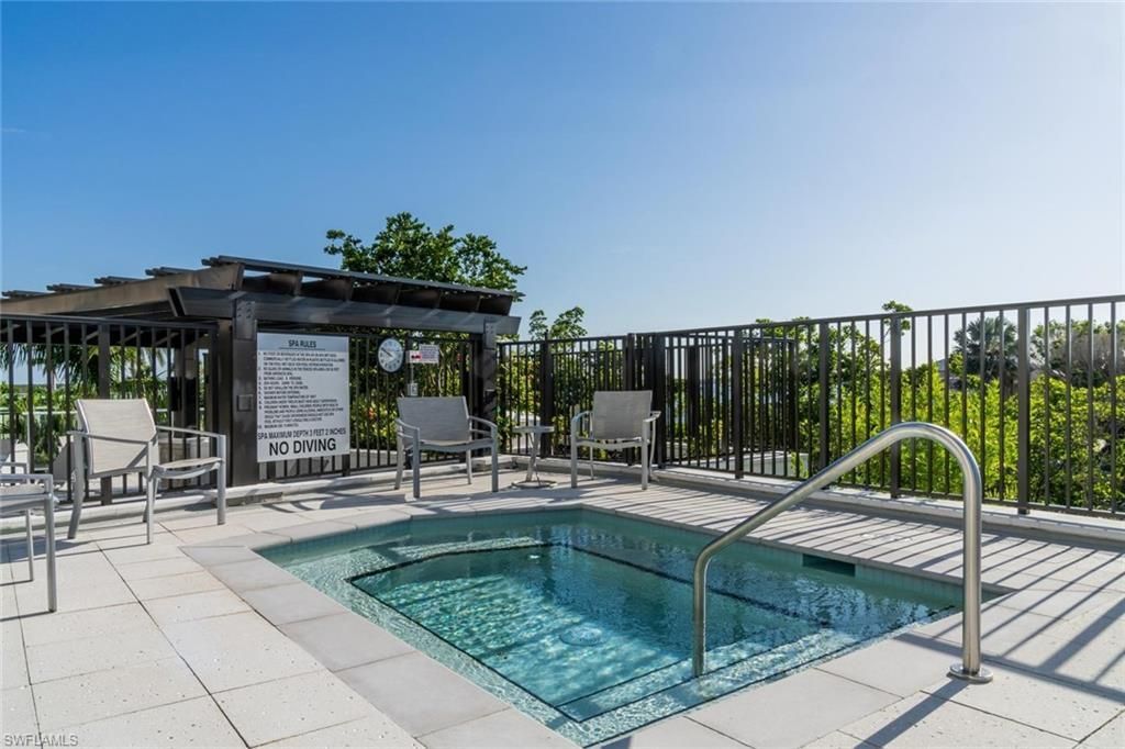 4142 Bay Beach Ln, Unit 303, Fort Myers Beach, FL 33931 Photo