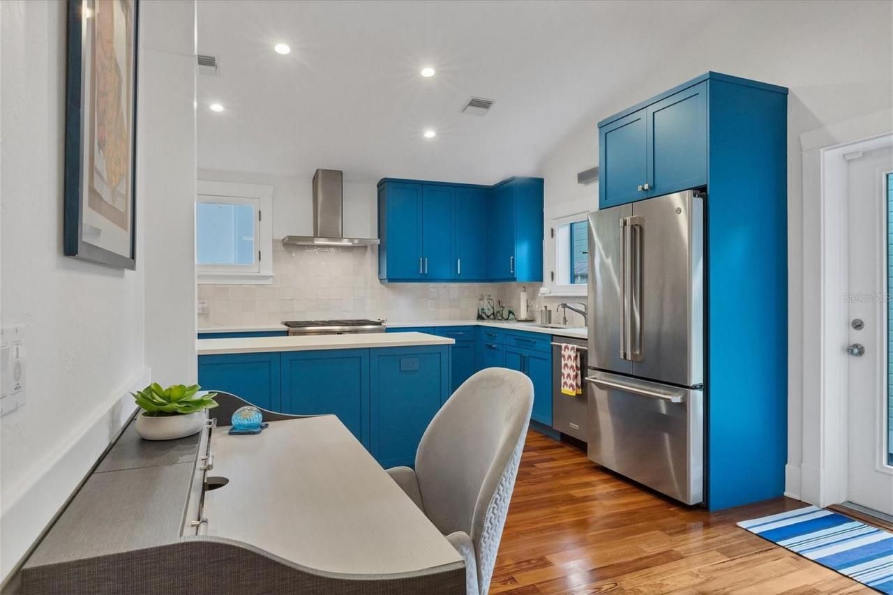 1716 Oak Street, Sarasota, FL 34236 Photo