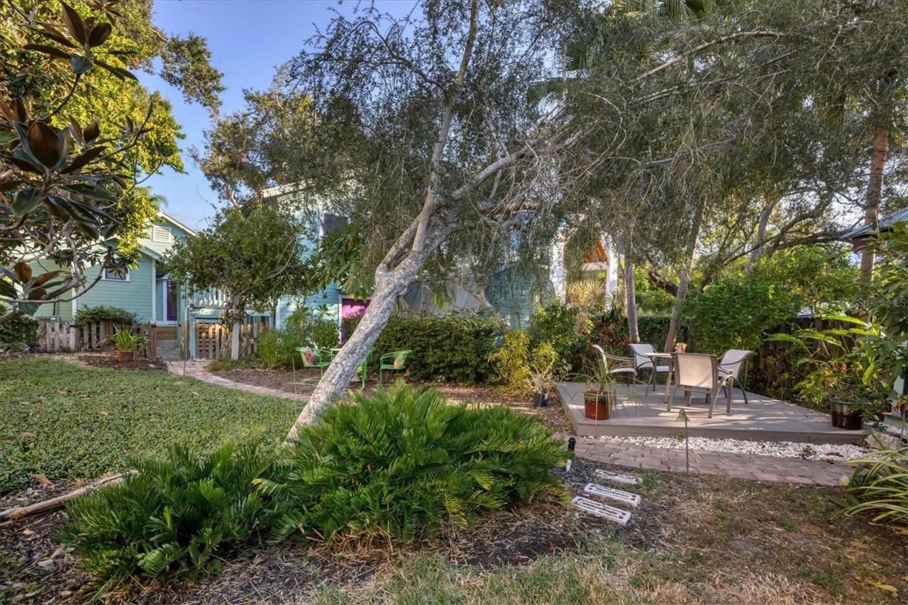 1716 Oak Street, Sarasota, FL 34236 Photo