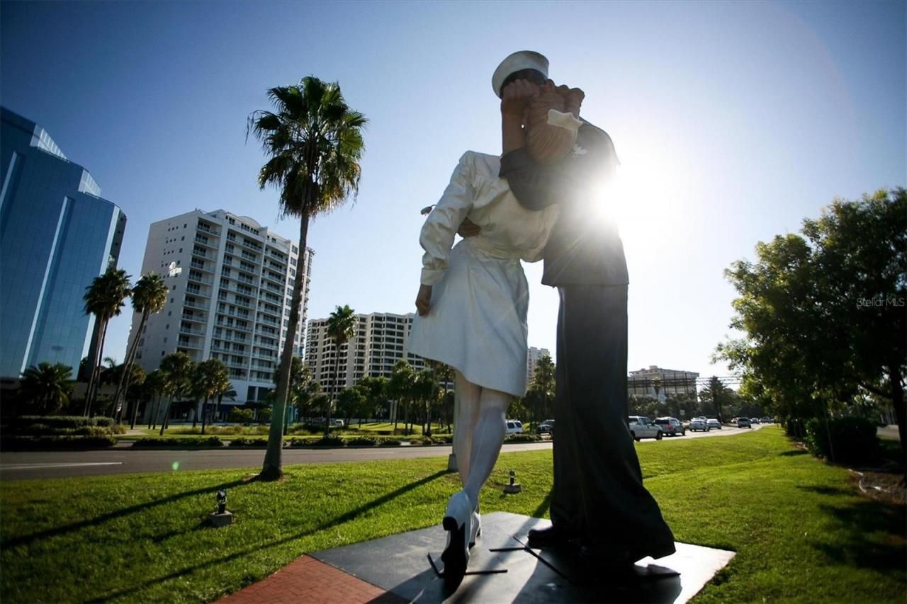 1716 Oak Street, Sarasota, FL 34236 Photo