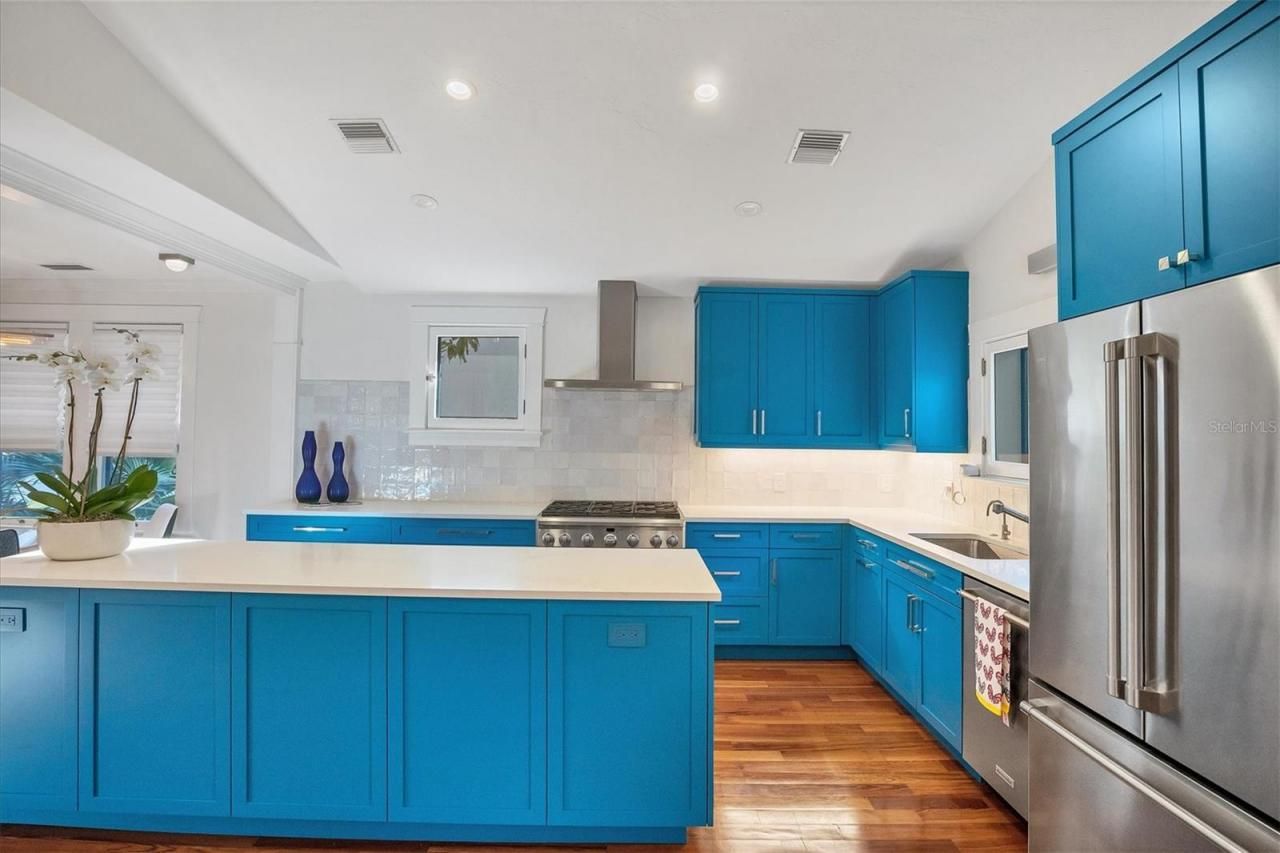 1716 Oak Street, Sarasota, FL 34236 Photo