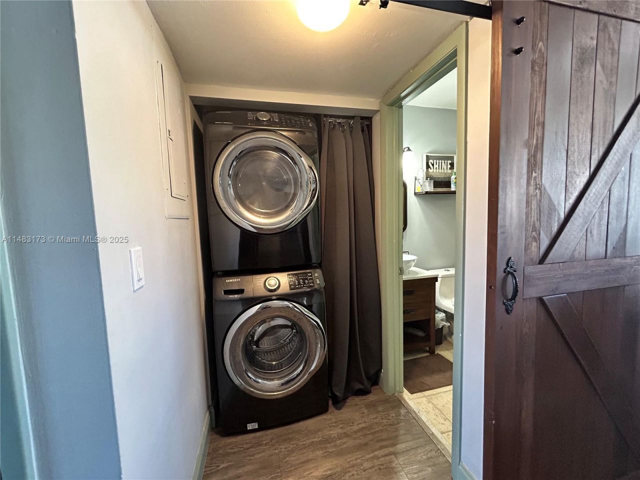 353 Virginia St, Hollywood, FL 33019 Photo