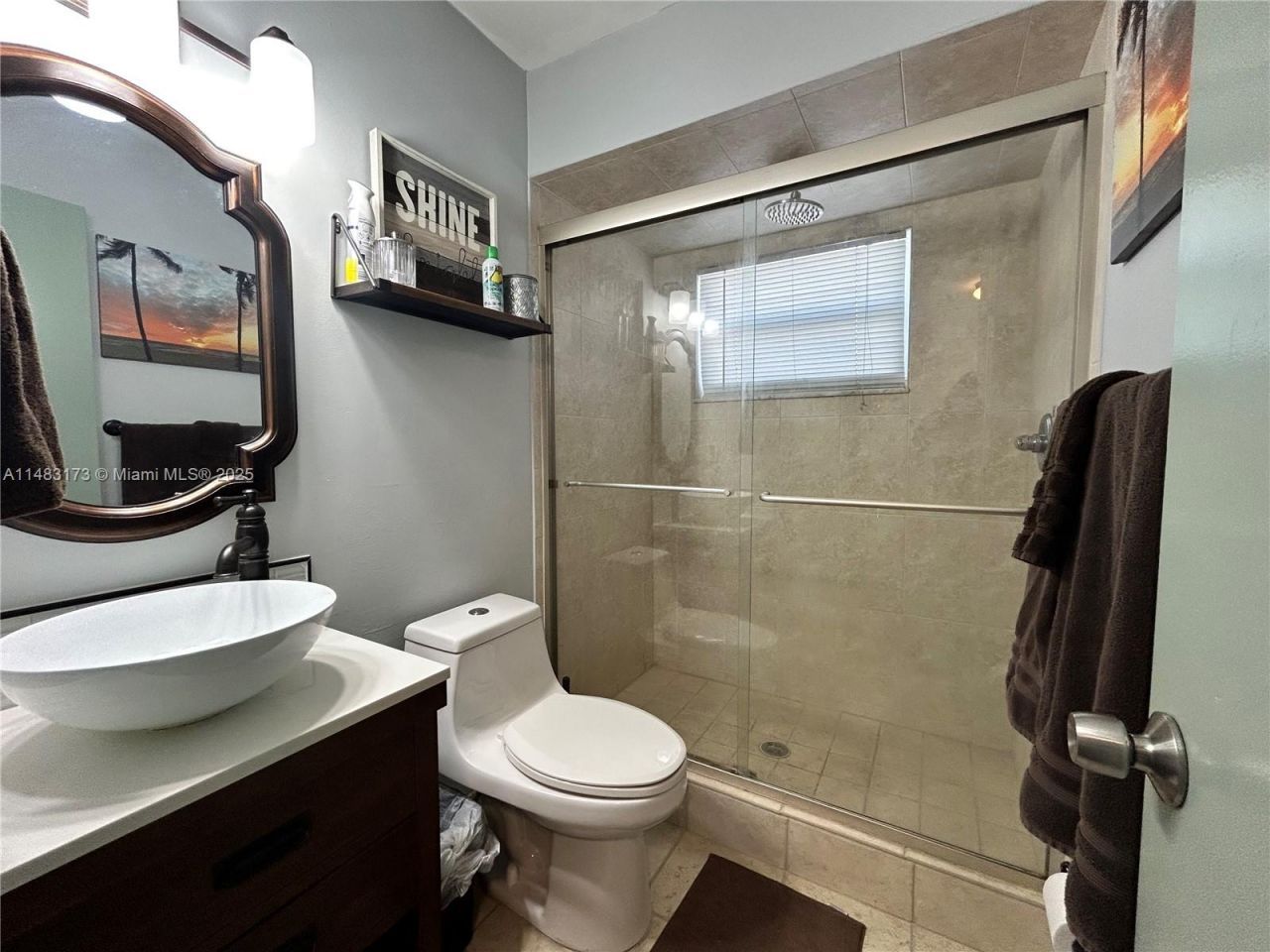 353 Virginia St, Hollywood, FL 33019 Photo