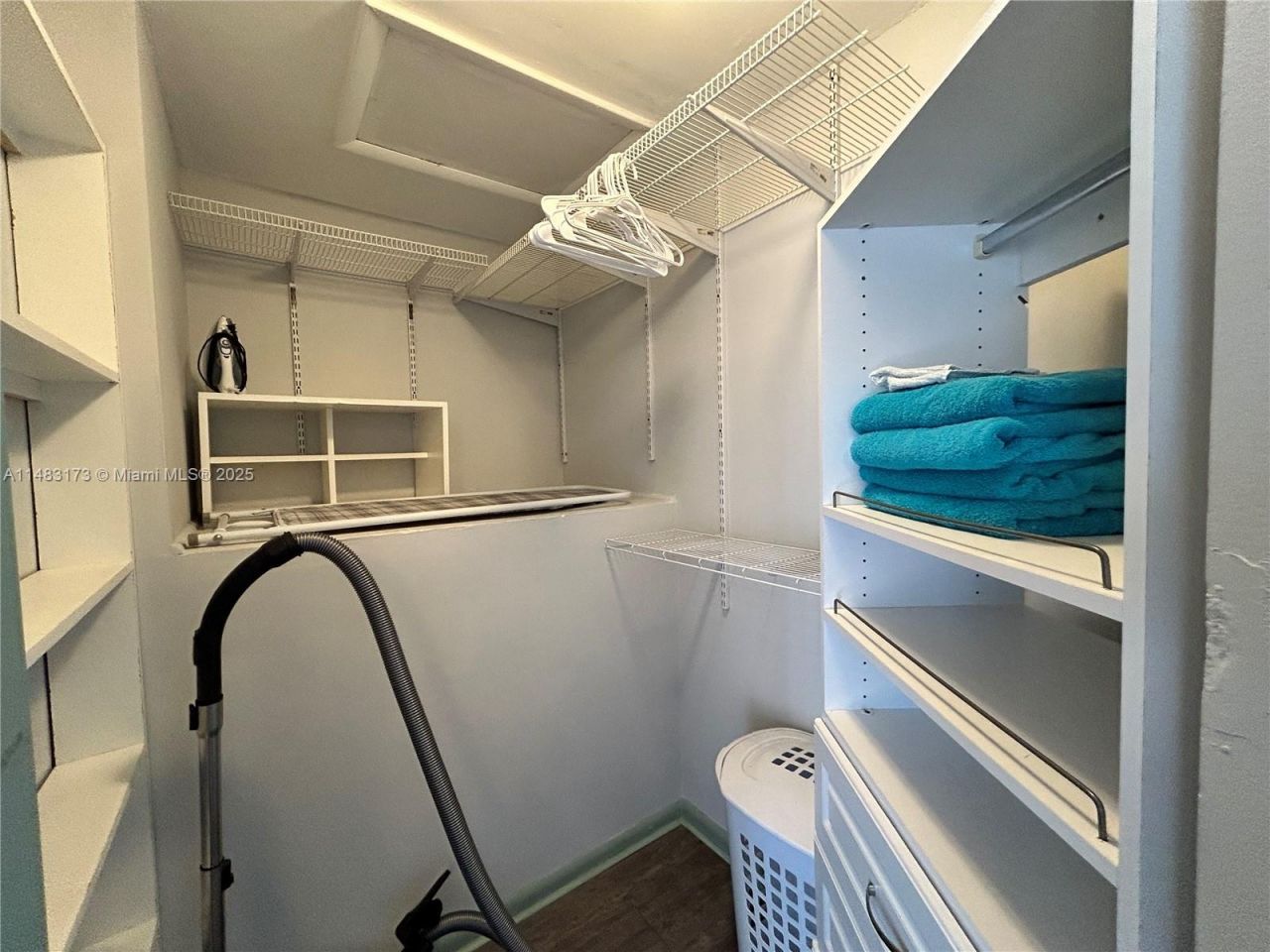 353 Virginia St, Hollywood, FL 33019 Photo