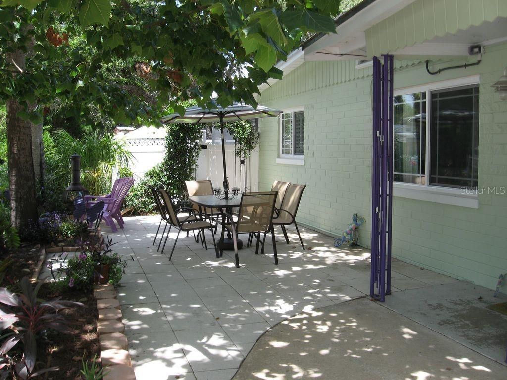 411 S Pine Street, New Smyrna Beach, FL 32169 Photo