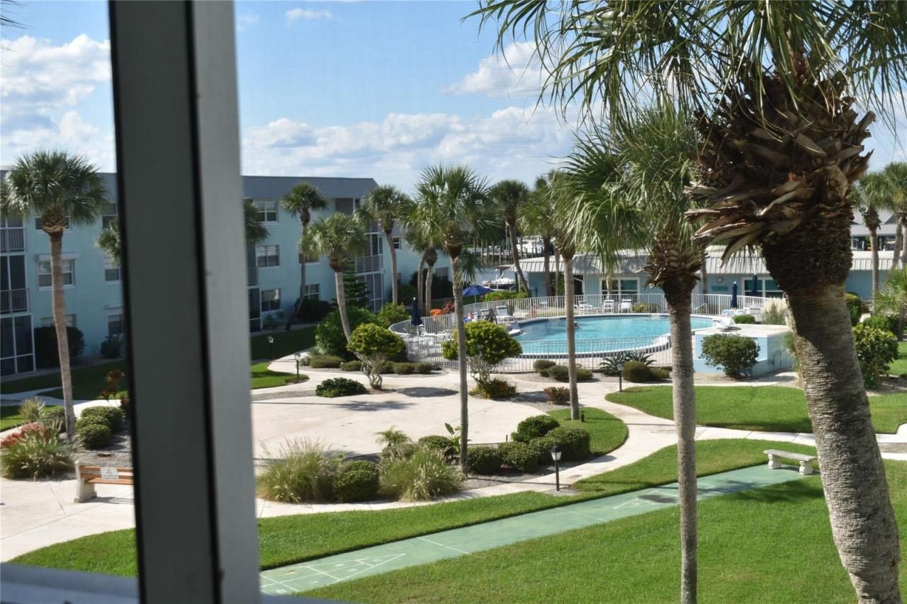 325 N Causeway, Unit C 304, New Smyrna Beach, FL 32169 Photo