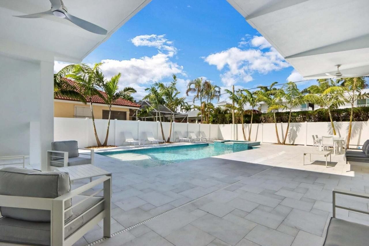 115 Cascade Lane, Palm Beach Shores, FL 33404 Photo