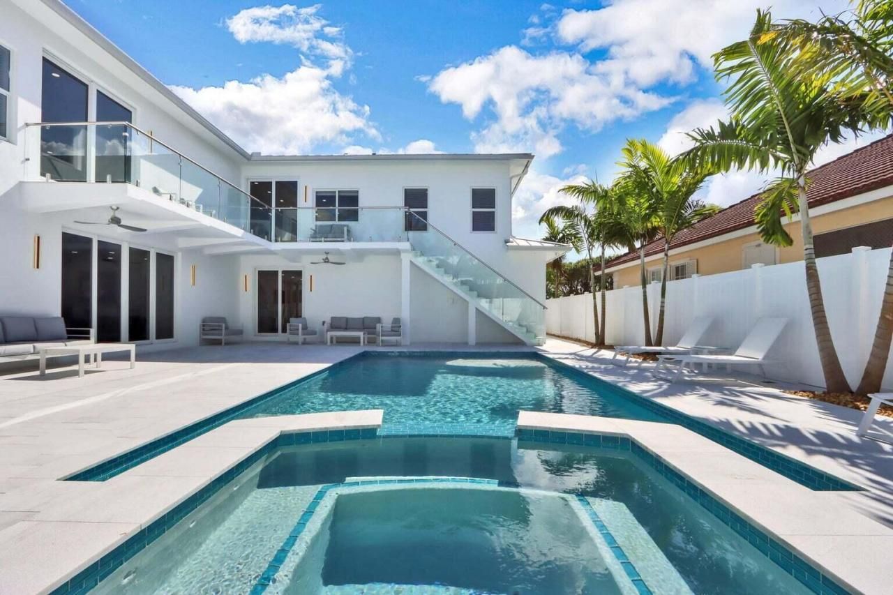 115 Cascade Lane, Palm Beach Shores, FL 33404 Photo