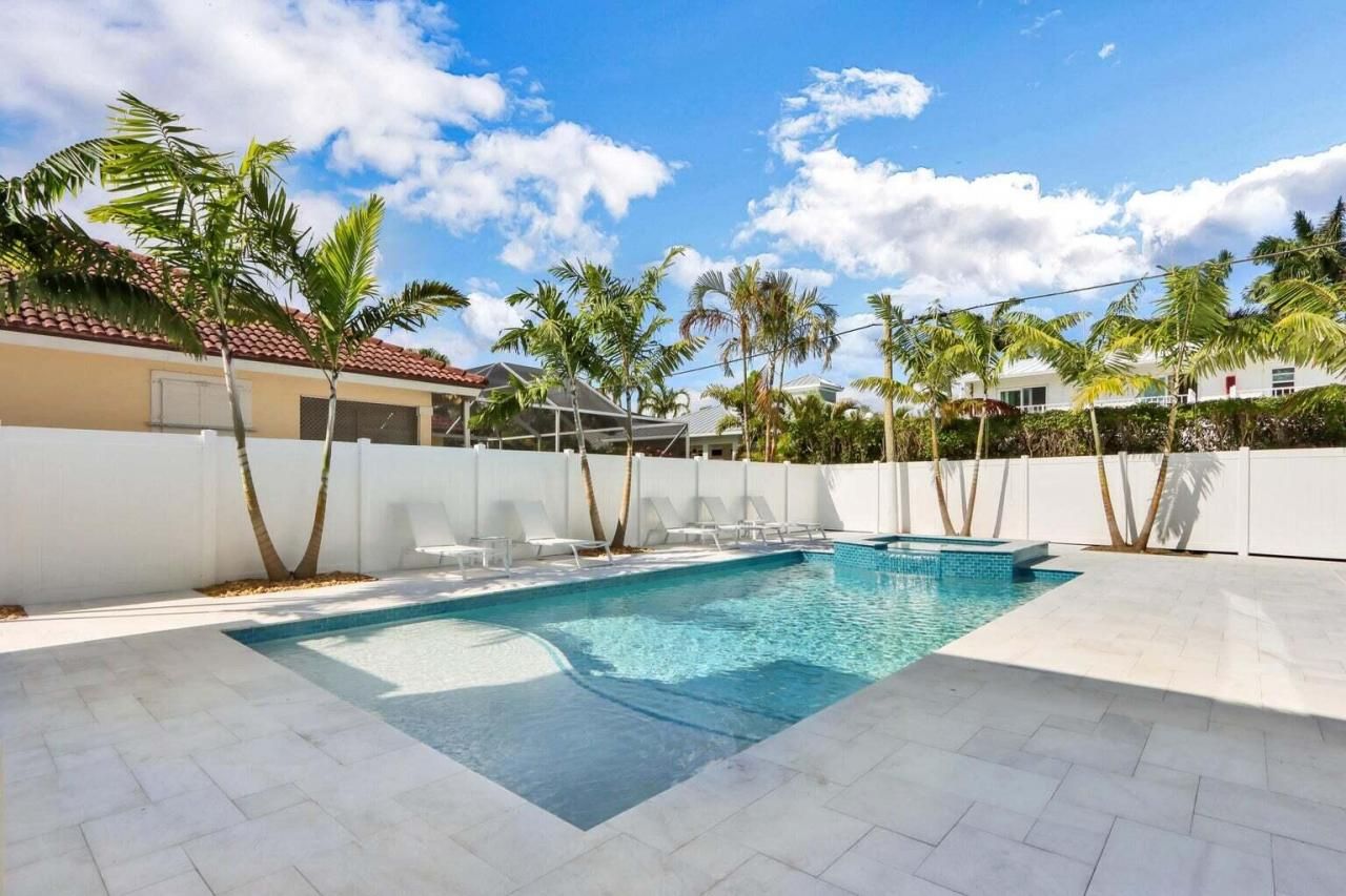 115 Cascade Lane, Palm Beach Shores, FL 33404 Photo